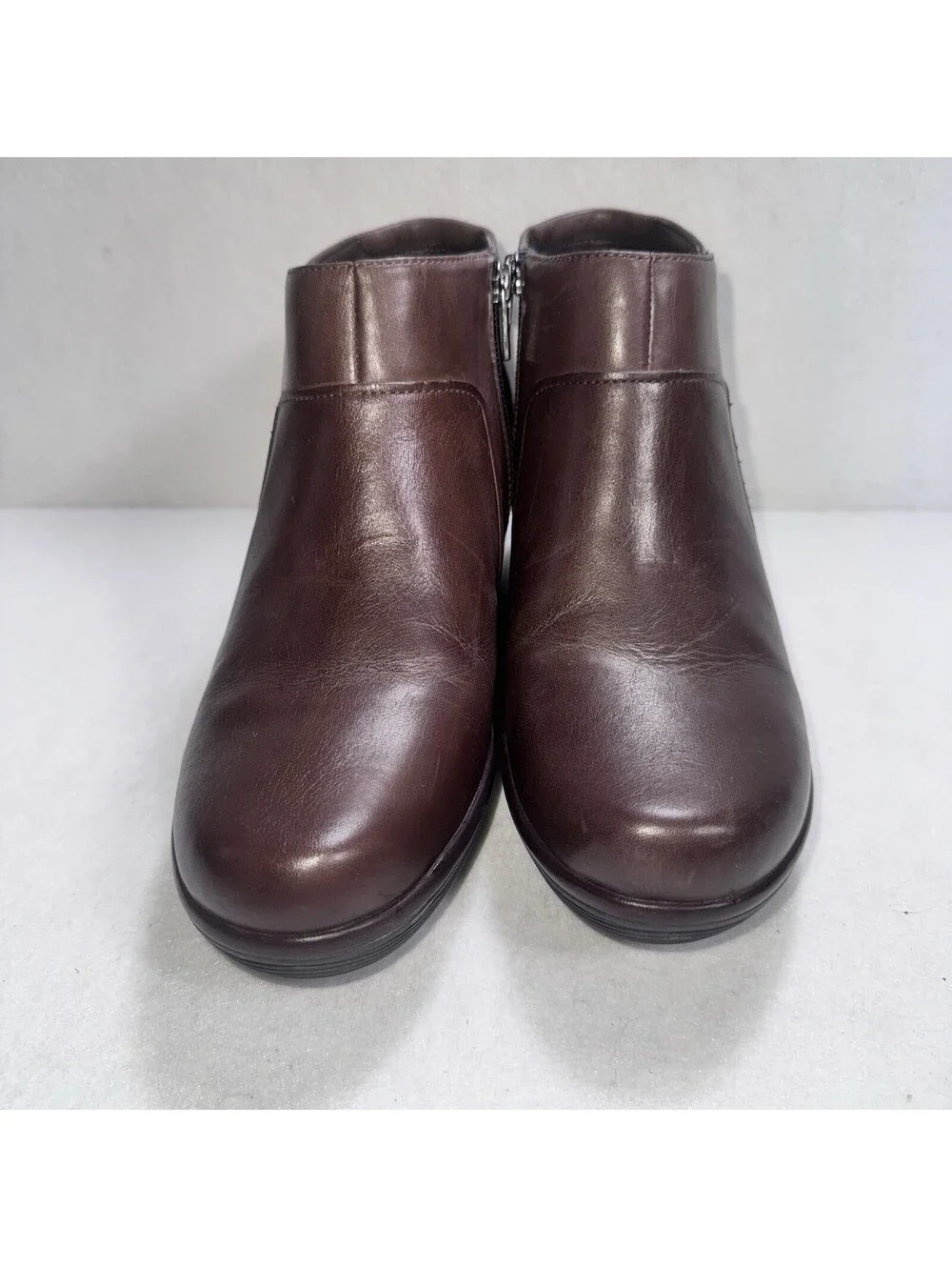 Clarks Artisan Brown Leather Ankle Boots Side Zip Wedge Comfort Women’s US 9W